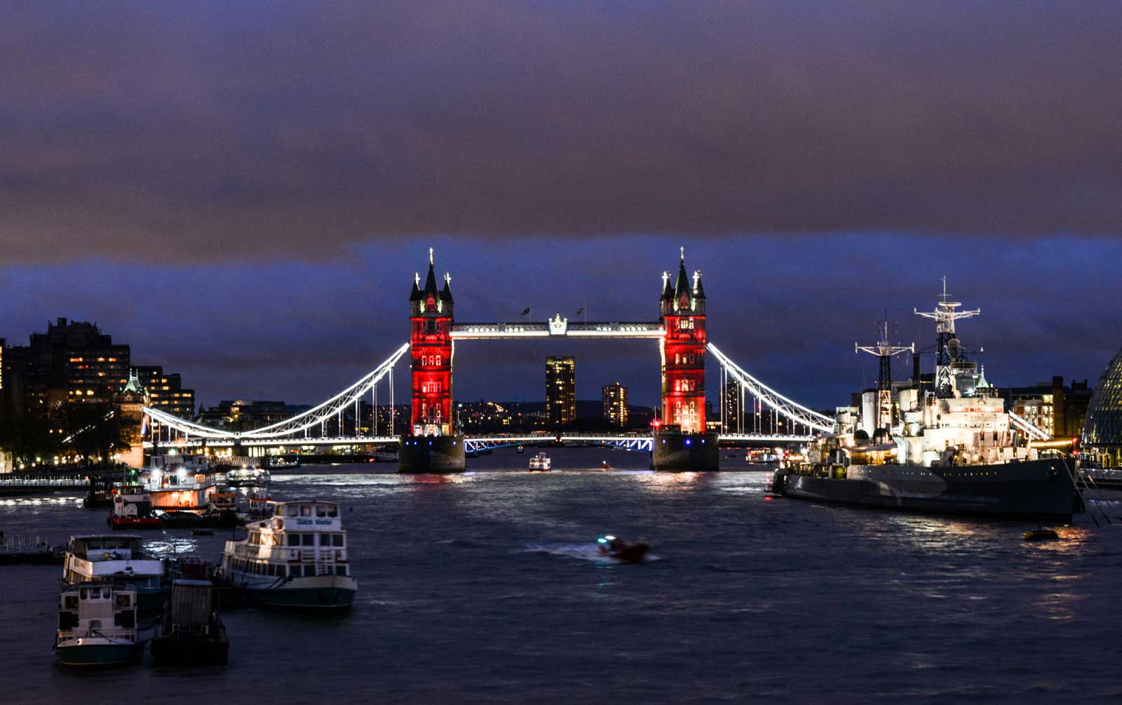 London Bridge Tricolore