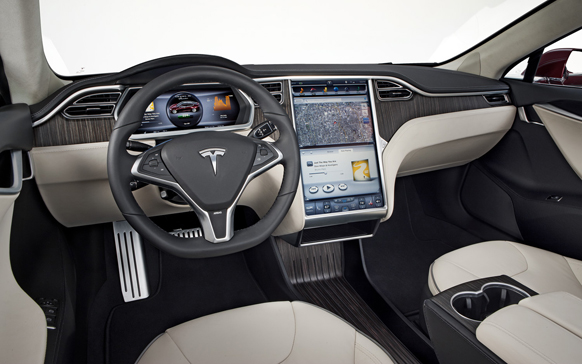 Tesla Model S interior HUD
