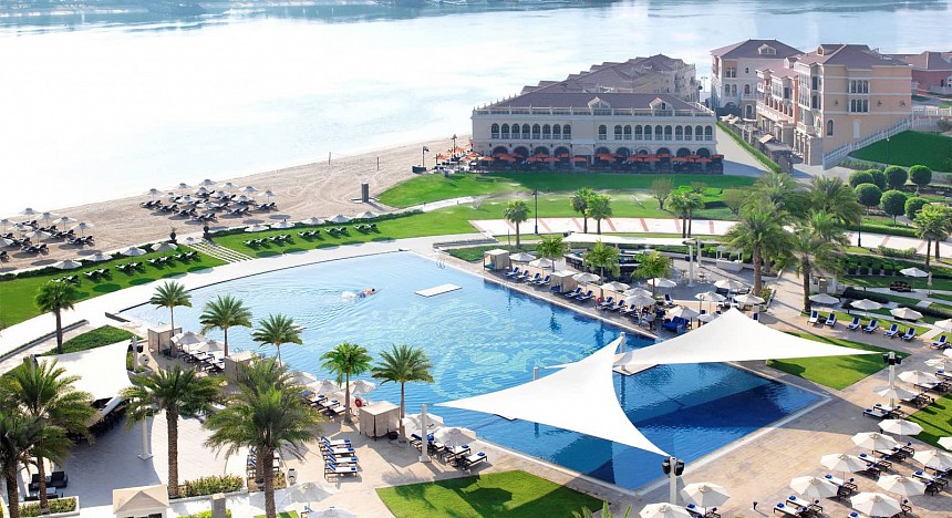 The Ritz-Carlton Abu Dhabi, Grand Canal, luxury beach resort abu dhabi, uae, rabdan villa, grand mosque, abu dhabi hotels, five star hotels, beautiful beaches, luxury suites, rooms, book now, summer in abu dhabi, pool, spa, beach destination, explore, exp