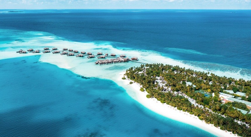 Conrad Maldives Rangali Island, Luxury Resort & Spa, Maldive islands, luxury island villas, luxury travel, luxury travel destinations, island resort, maldives luxury, The MURAKA, Barefoot luxury, white sand beach