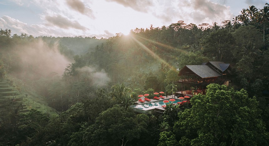 Buahan, a Banyan Tree Escape, bali, luxury resort, villas, pool, spa, wellness, relax, rewind, nature, forest, hills, mountains, luxury living, new, spectacular views, best places to go, 