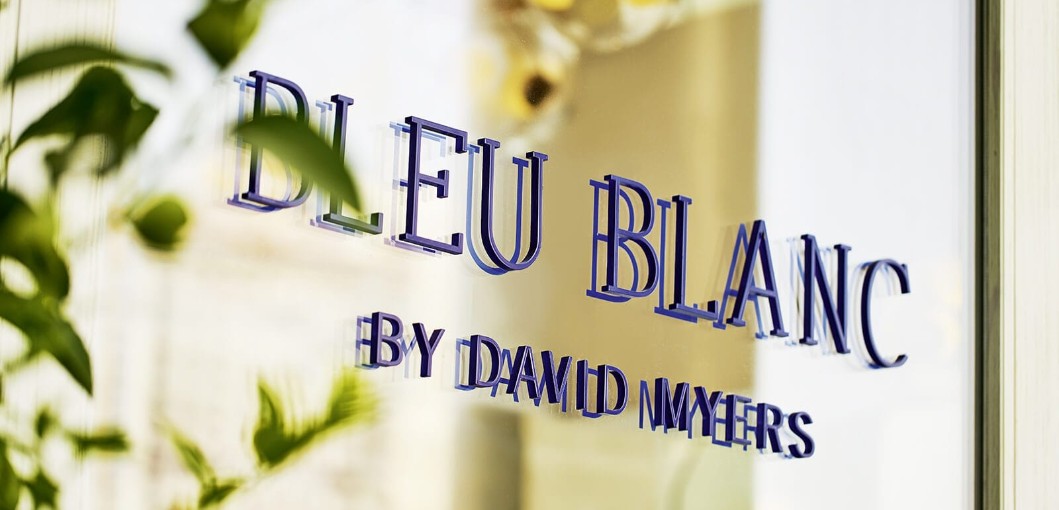 Bleu Blanc by David Myers
