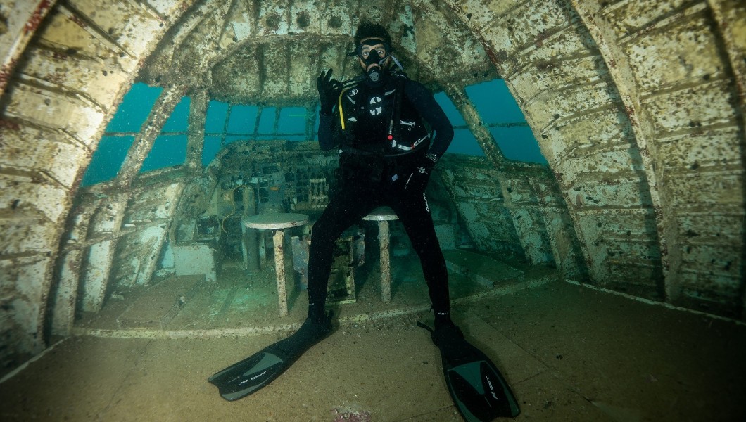 Dive Bahrain, Underwater theme park, Bahrain