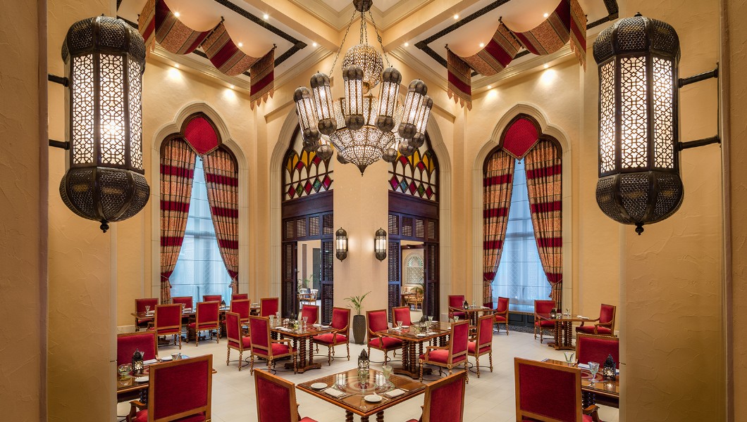 Emirates Palace, Luxury 5 Star Hotel