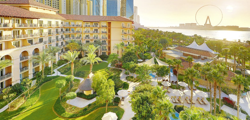 Dubai Resorts - Luxury Dubai Hotel | The Ritz-Carlton, Dubai