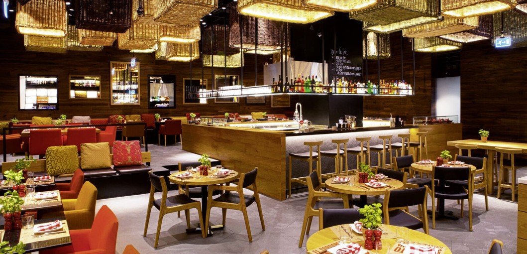 Duplex Aspen Ski Chalet - Kempinski Hotel Mall of the Emirates Dubai