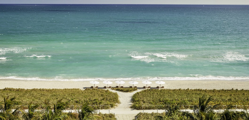 Four Seasons Hotel at The Surf Club, Surfside, Miami, Florida, USA