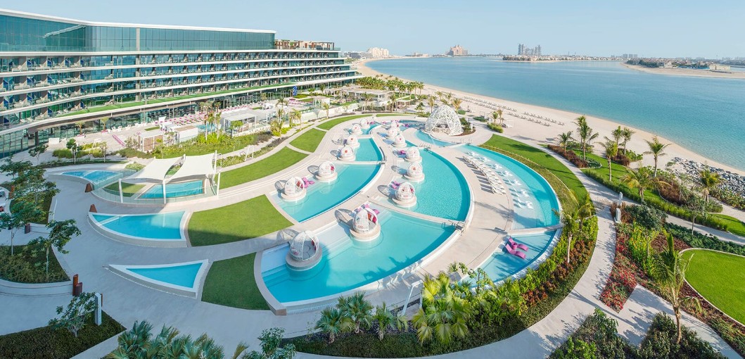 W Dubai – The Palm West Crescent, Palm, Dubai 