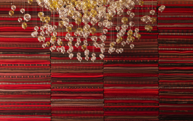 Ritz-Carlton Abu Dhabi Li Jiang chandelier