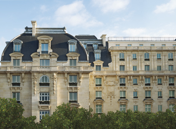 Peninsula Paris France