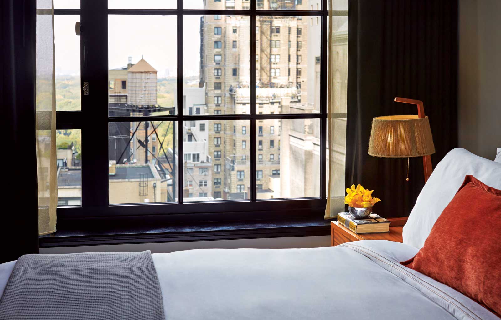 Viceroy Park Suite bed and view