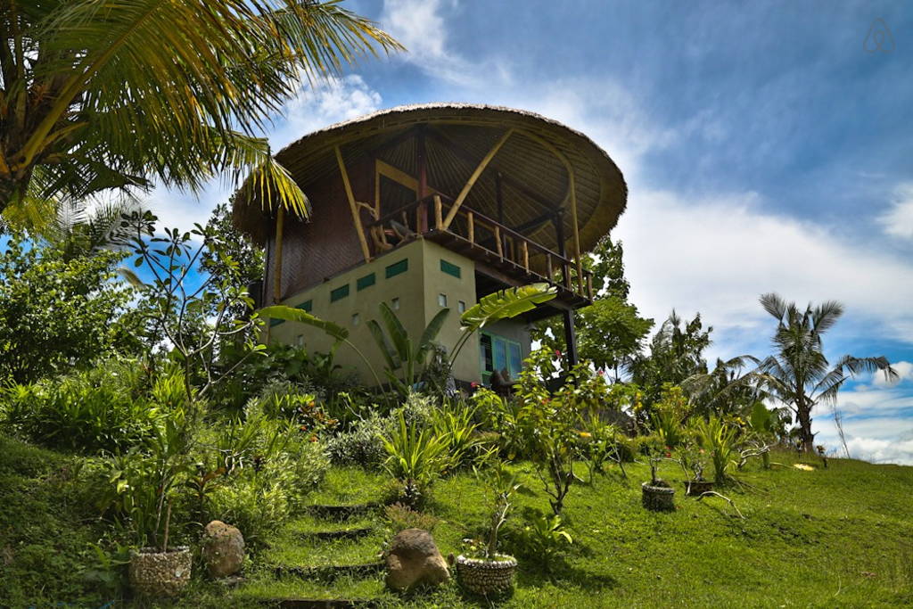 Airbnb Bali treehouse