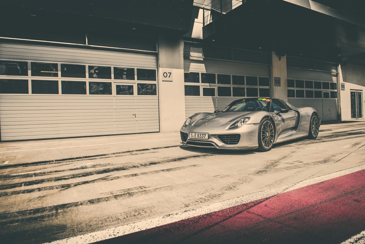 Porsche 918 Spyder book trilogy