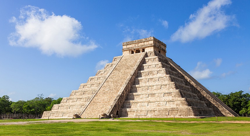 Tour the New Seven Wonders of the World – all in one journey