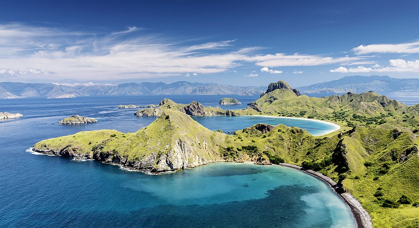 Aqua Blu, Indonesia, Islands, Aqua Expeditions, remote islands, beaches, Explore, Bali-Komodo National Park, Luxury Expedition, diving