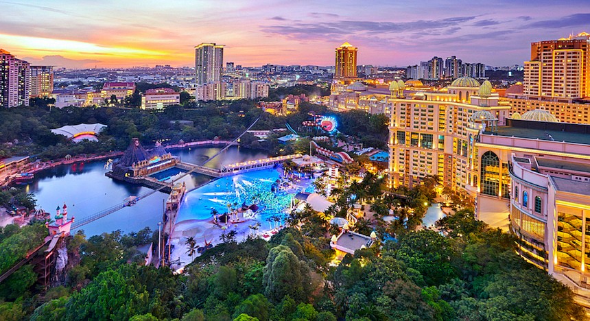 Gordon Ramsay, Chef, Sunway Resort, 5-star Hotel in Kuala Lumpur - Sunway Hotels, Eat, Masterchef, Dining, Cook, Restaurants