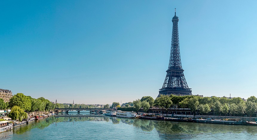 Cheval Blanc Paris, Debut hotels, Paris, France, Eiffel Tower, Luxury hotels in paris, LVMH, River Seine, St.Tropez, Michelin starred La Vague d’Or