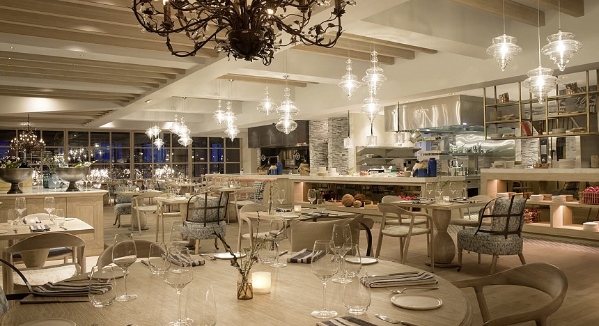 bleu blanc dubai, bleu blanc by david myers, restaurant, renaissance hotel, dubai, cuisine dubai, tasty restaurant, restaurant to eat