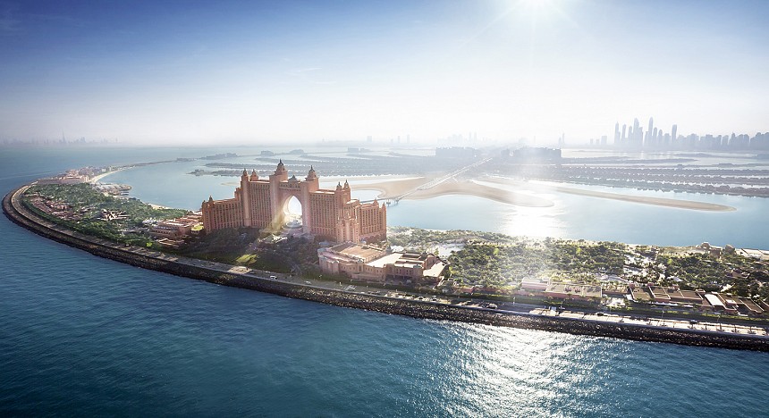 Atlantis, The Palm, Dubai, resort, five star resort in Dubai, summer pool sessions, free pool day pass, Nasimi beach, kids, Dj, guests, experience, sun, free entry, luxury resorts