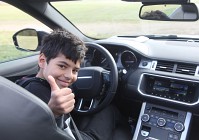 Le Royal Range Rover: Raffles Paris puts kids in the driving seat