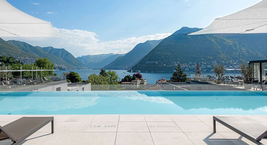 Hilton Lake Como Hotel, Italy, luxury hotel in italy, hilton hotels, luxe kids, family travel, rooms and suites, pool and restaurants, family suites, spectacular views, beaches, visit italy, explore italy, luxury travellers, family travellers