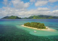 Private-island glamping in the South Pacific
