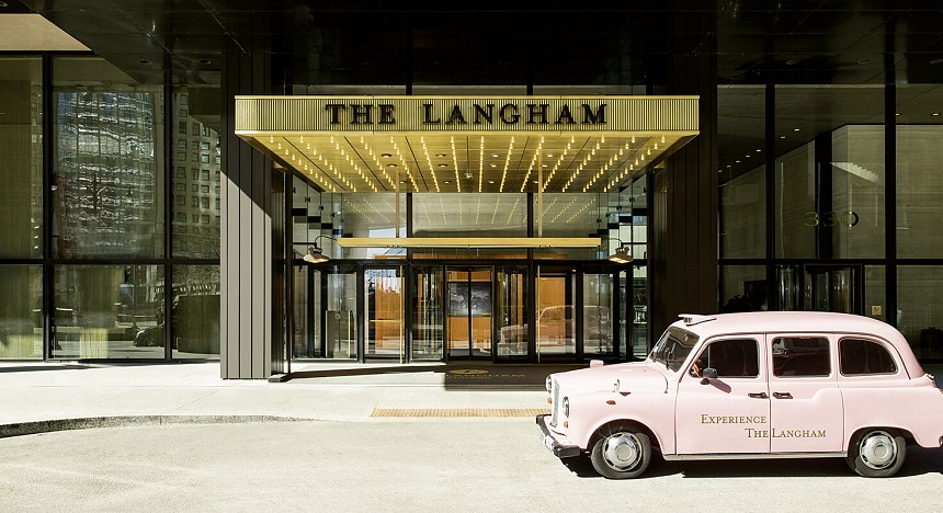 The Langham, Chicago, USA, Hotels, Suite Dreams, The Langham Hotels, luxury hotels, pool, dining, bathroom, spa, suite rooms, luxurious, stay, lobby, swimming pool, Infinity Suite, master bedroom, room, bathtub, experience, explore, five star hotels