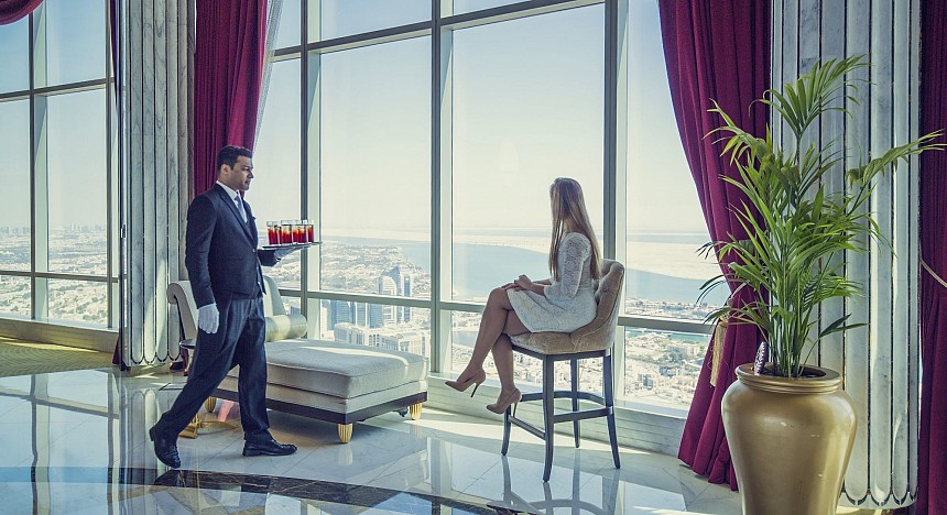 Abu Dhabi sky suite brunch in the clouds with st regis