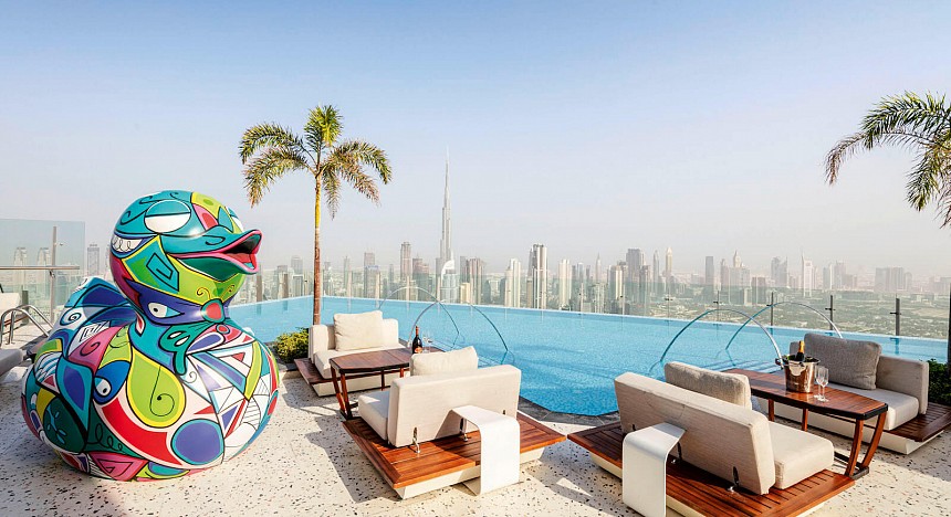 SLS Dubai Hotel & Residences, luxury hotel in business bay, dubai, presidential suite, luxurious hotel, suites, rooms, restaurants, spa, wellness, infinity pool, staycation