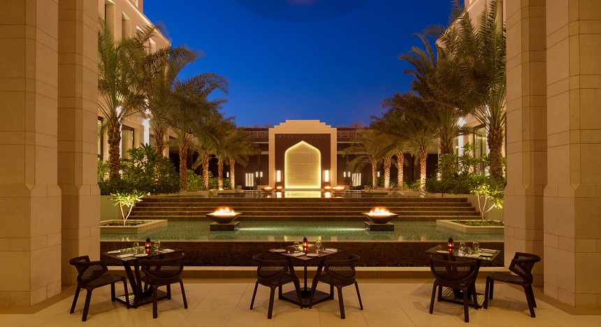 Staycations, UAE,Hormuz Grand Muscat, Ritz-Carlton Ras Al Khaimah, Park Hyatt, Caesars Palace Bluewaters Dubai, Luxury hotels, rooms, pool, stay, restaurants