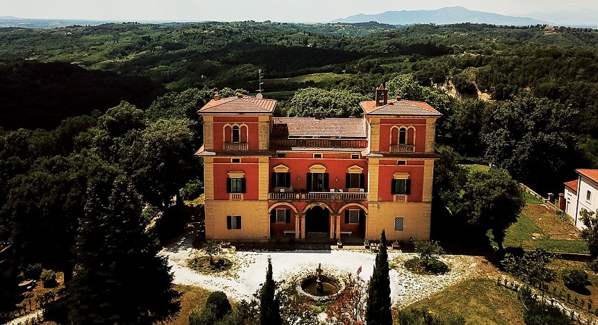 Villa Lena, Italy, Villa, Tuscany, Wedding, Honeymoon, Pool, Dining, 