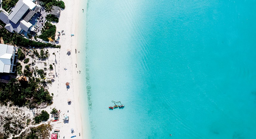 What makes Turks and Caicos such a majestic destination?