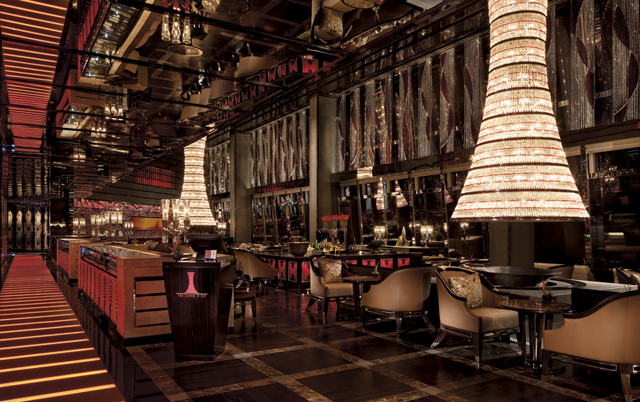 The Lounge & Bar at The Ritz-Carlton, Hong Kong