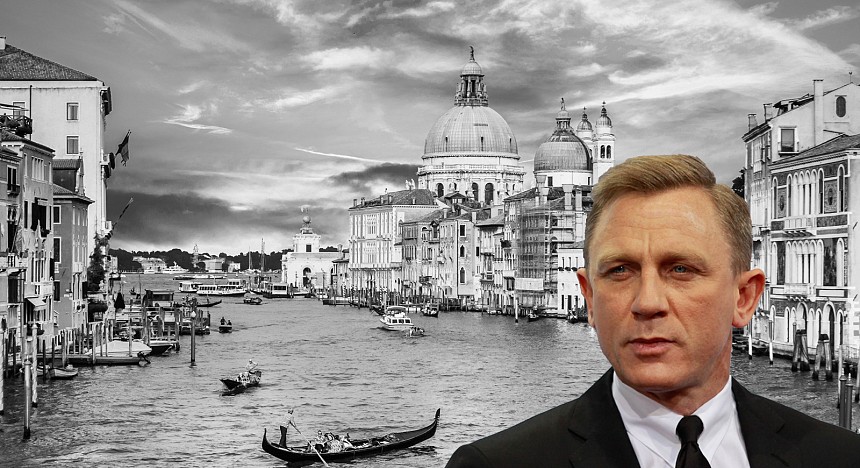 Bond's Venetian yacht