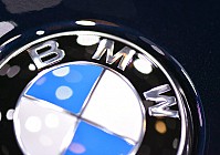 BMW recalls 1.6m cars over airbag fears