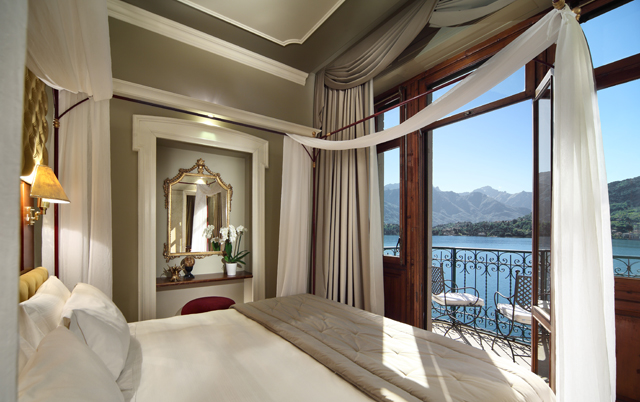 The bedroom and view of Suite Maria