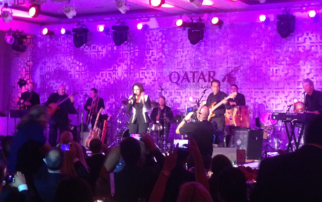 Superstar Gloria Estefan welcomes the Qatar Airways delegation and local VIPs at the inaugural gala dinner in Miami