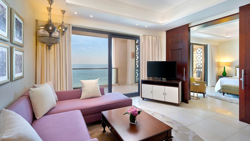 Al Dana Sea View Suite, Ajman Saray, a Luxury Collection Resort