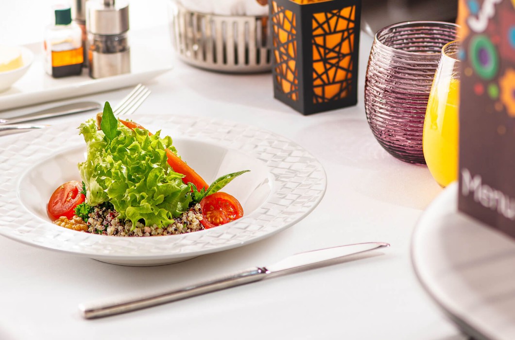 Qatar Airways organic menu