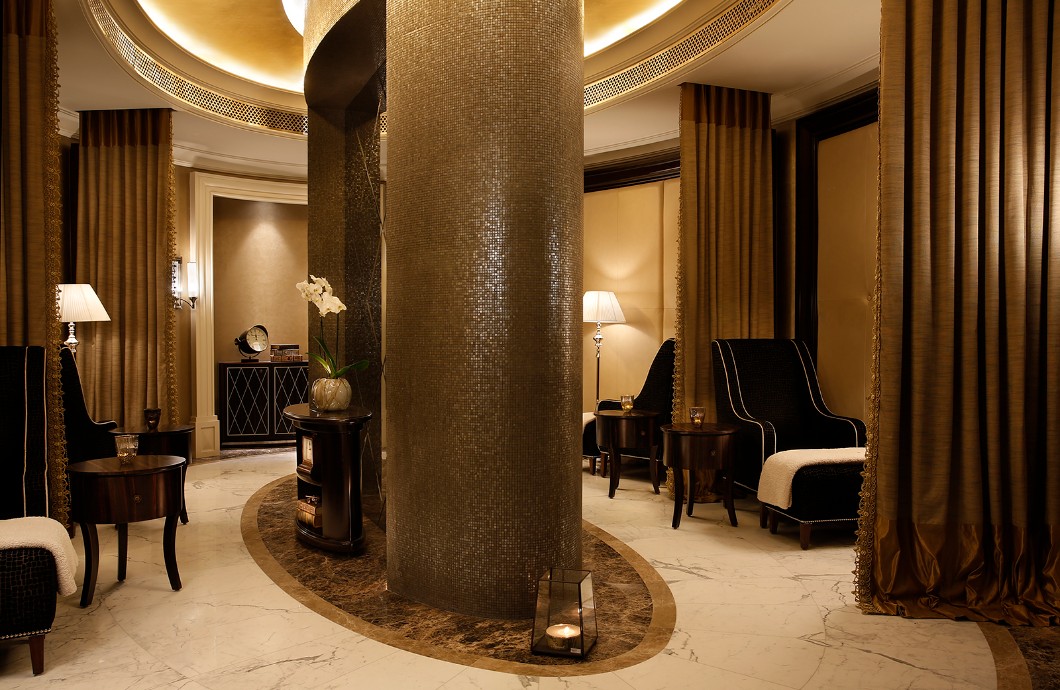 Al Habtoor City Hotel Collection- Habtoor Palace, Hilton Dubai Al Habtoor City, V Hotel