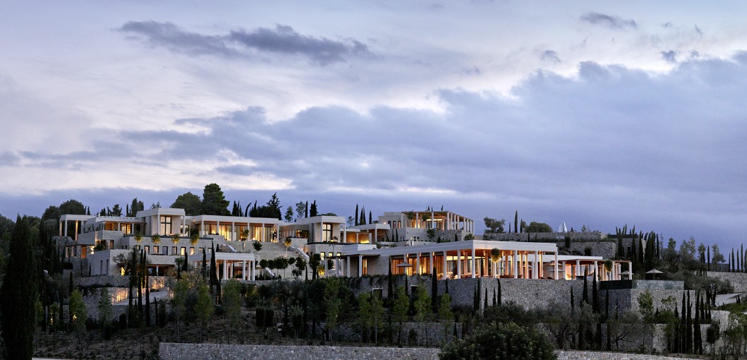 Amanzoe