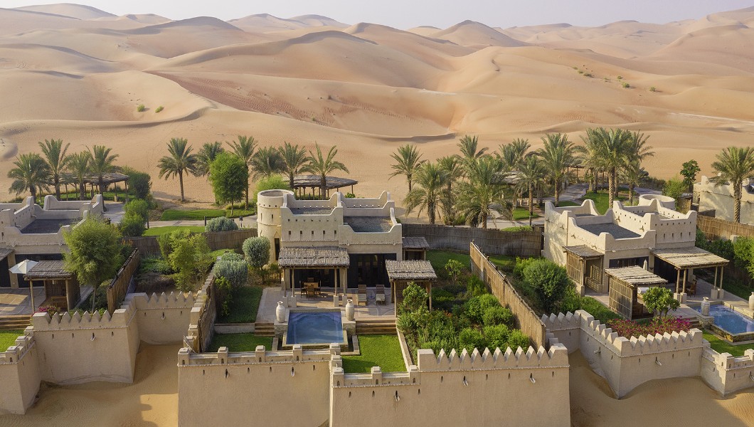 Qasr Al Sarab Desert Resort by Anantara