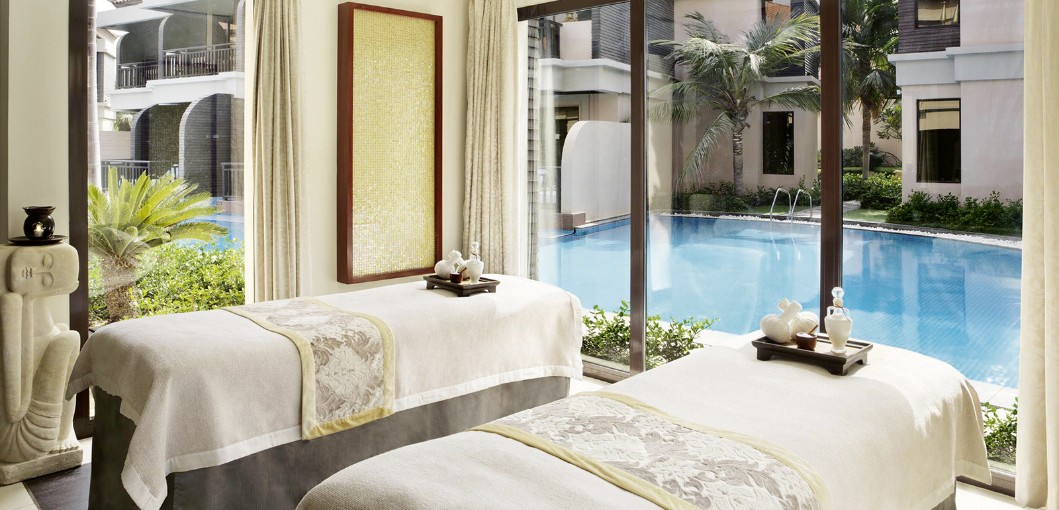 Palm Jumeirah Hotel | Anantara The Palm Dubai Resort