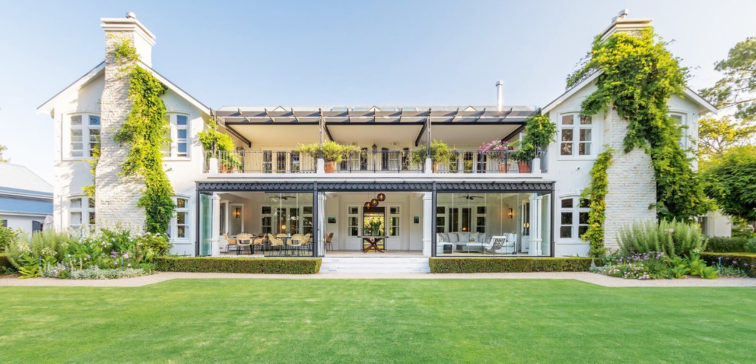 Arambrook Boutique Hotel
