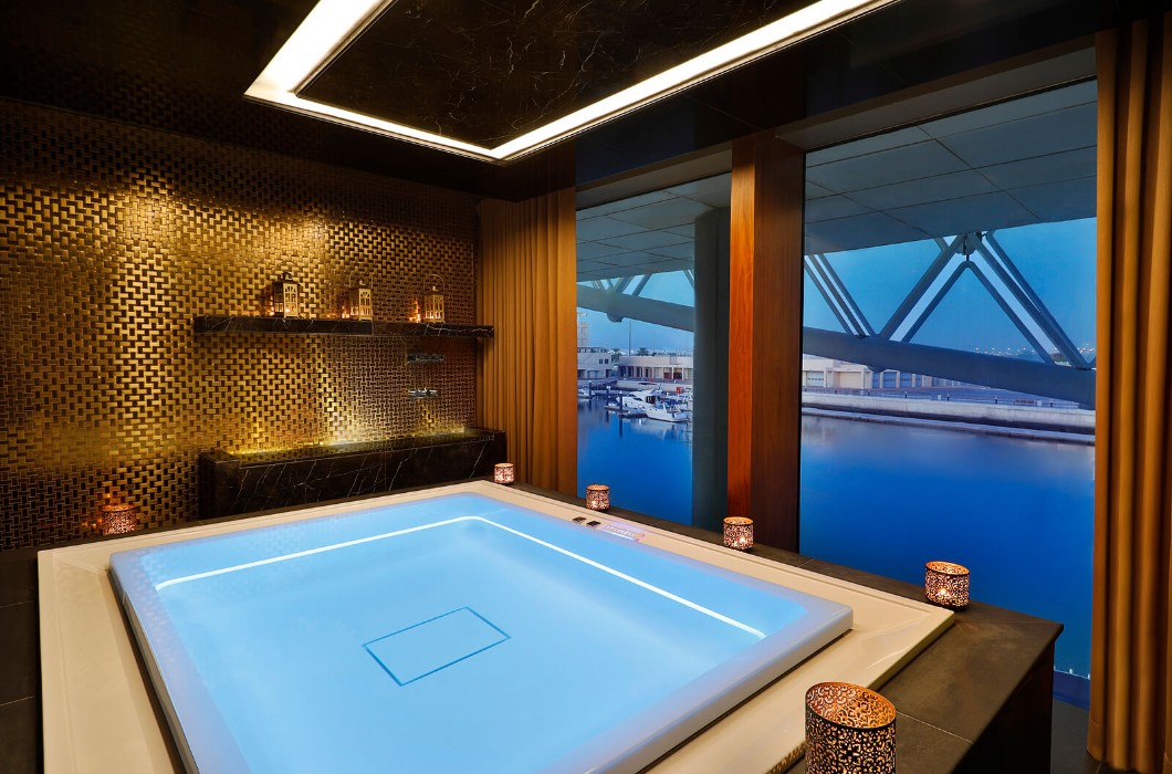 W Abu Dhabi – Yas Island 