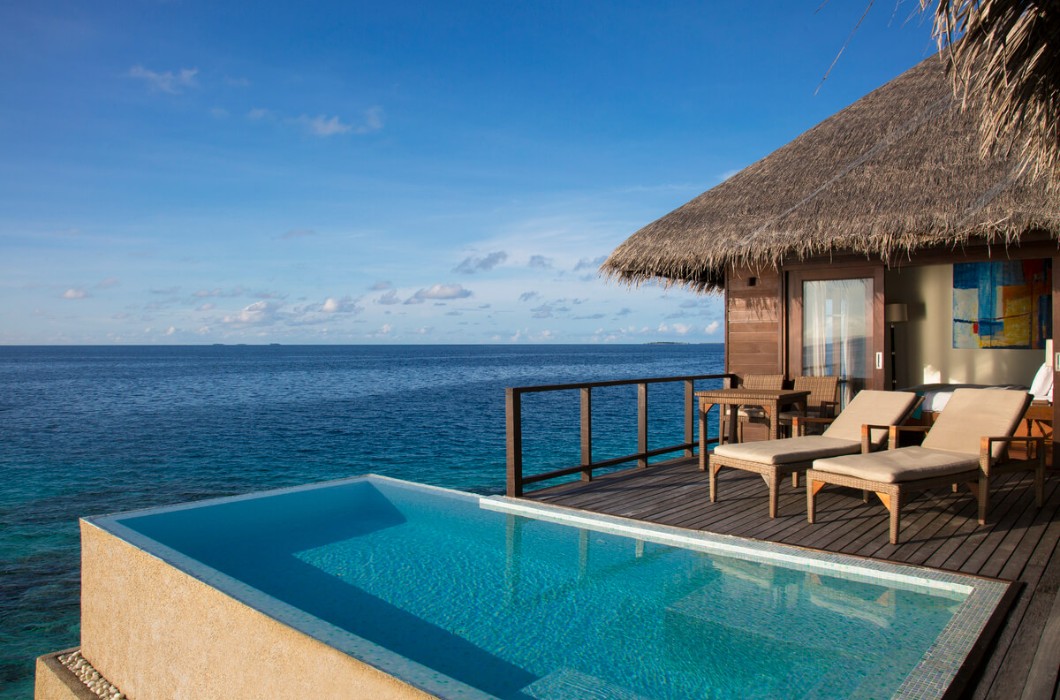 Coco Bodu Hithi Resort