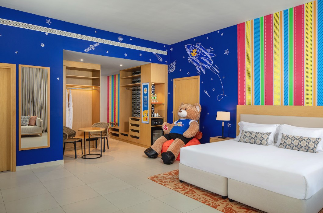 Centara Mirage Beach Resort Dubai