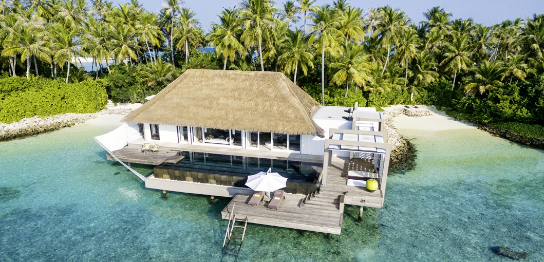 Luxury hotel in the Maldives | Cheval Blanc Randheli