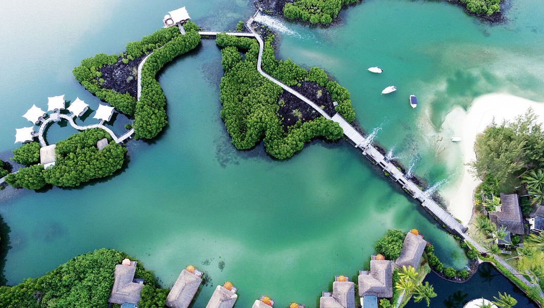 CONSTANCE HOTELS & RESORTS  Mauritius, Maldives and the Seychelles