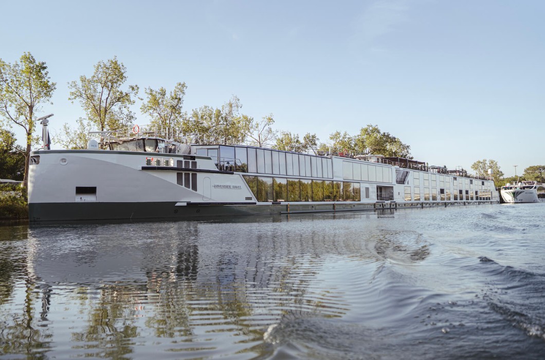 Riverside Luxury Cruises